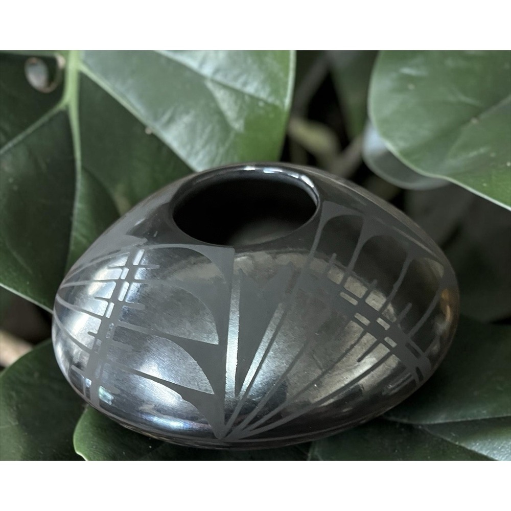 Mata Ortiz Pottery Seed Pot Abigail Marin Paquime Black On Black Art Mexico Clay
